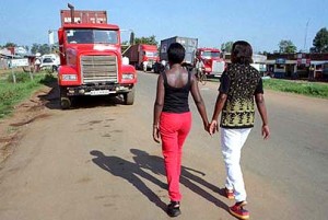 trucks-and-two-women.jpg.pagespeed.ce.9zRRr-Ikwn trucks-and-two-women.jpg.pagespeed.ce.9zRRr-Ikwn