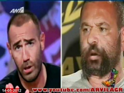 PAΔIO APBYΛA – ΖΩNTANH ΣΥNΔEΣH με τα γραφεία της Χρυσής Αυγής! PAΔIO APBYΛA – ΖΩNTANH ΣΥNΔEΣH με τα γραφεία της Χρυσής Αυγής!